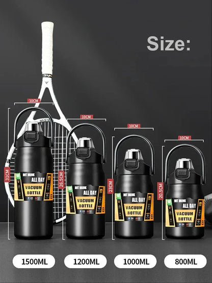 Black vacuum bottles in four sizes 1500ml, 1200ml, 1000ml, 800ml with tennis racket background
